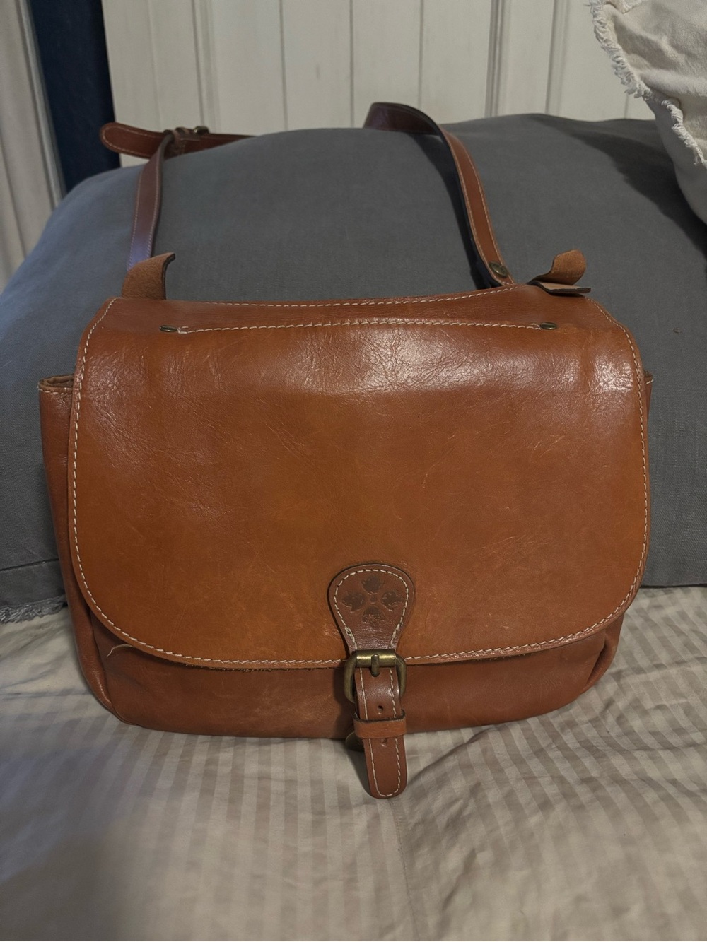 Patricia Nash London saddle bag